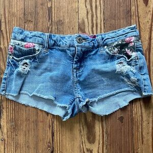 Celebrity Pink Blue Floral Jean Shorts